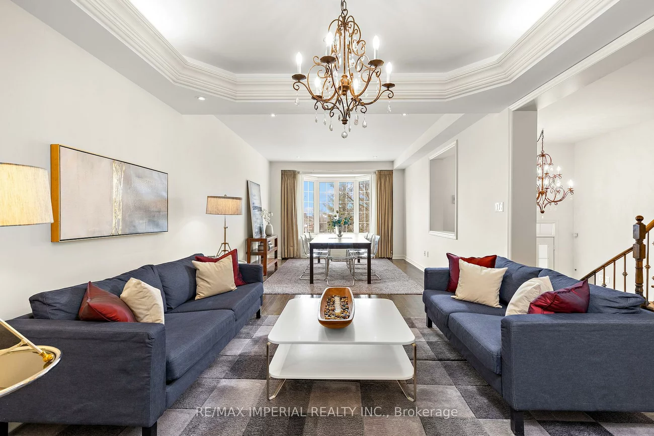 16, Carriage House, Jefferson, Richmond Hill