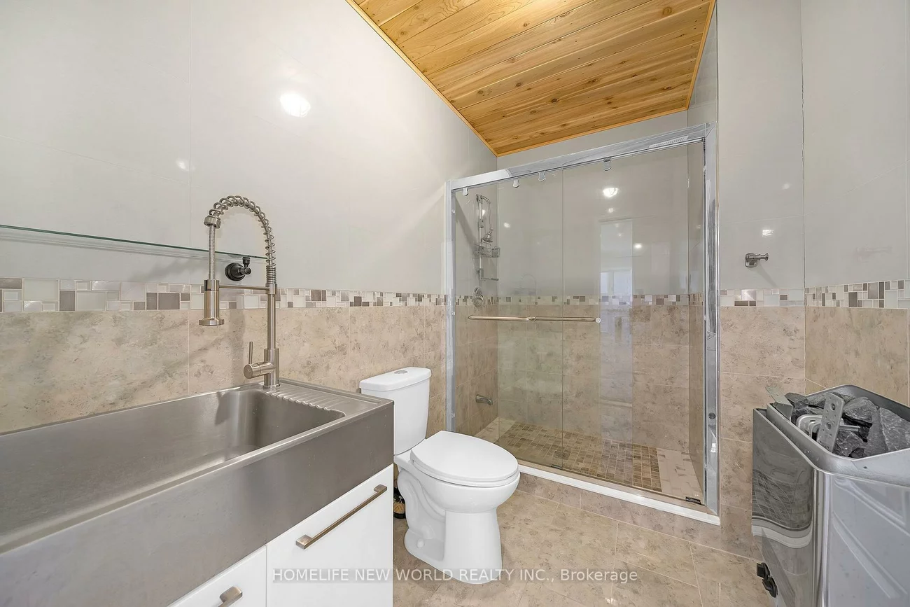 10, Stancroft, Westbrook, Richmond Hill