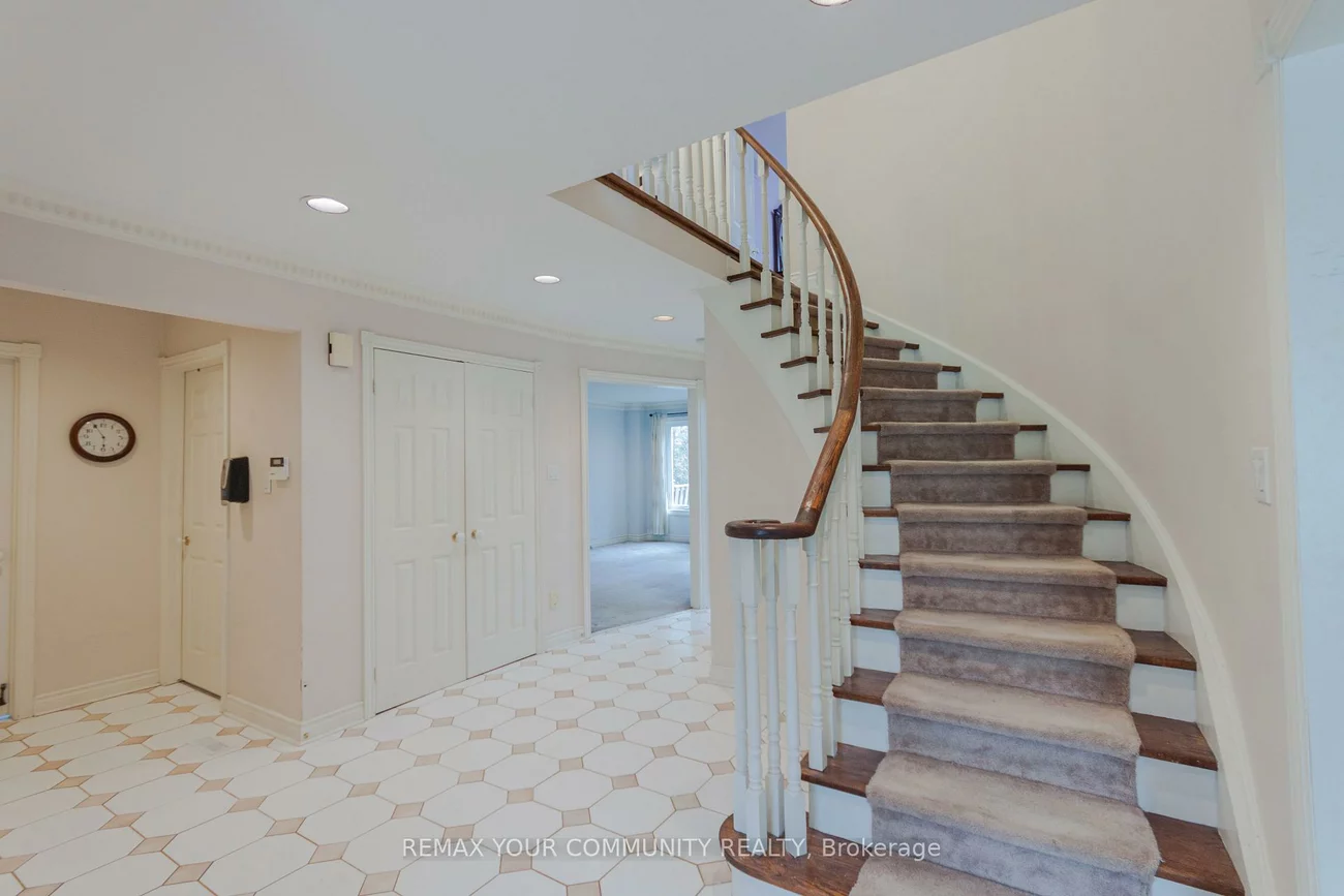 47, Elmsley, Observatory, Richmond Hill