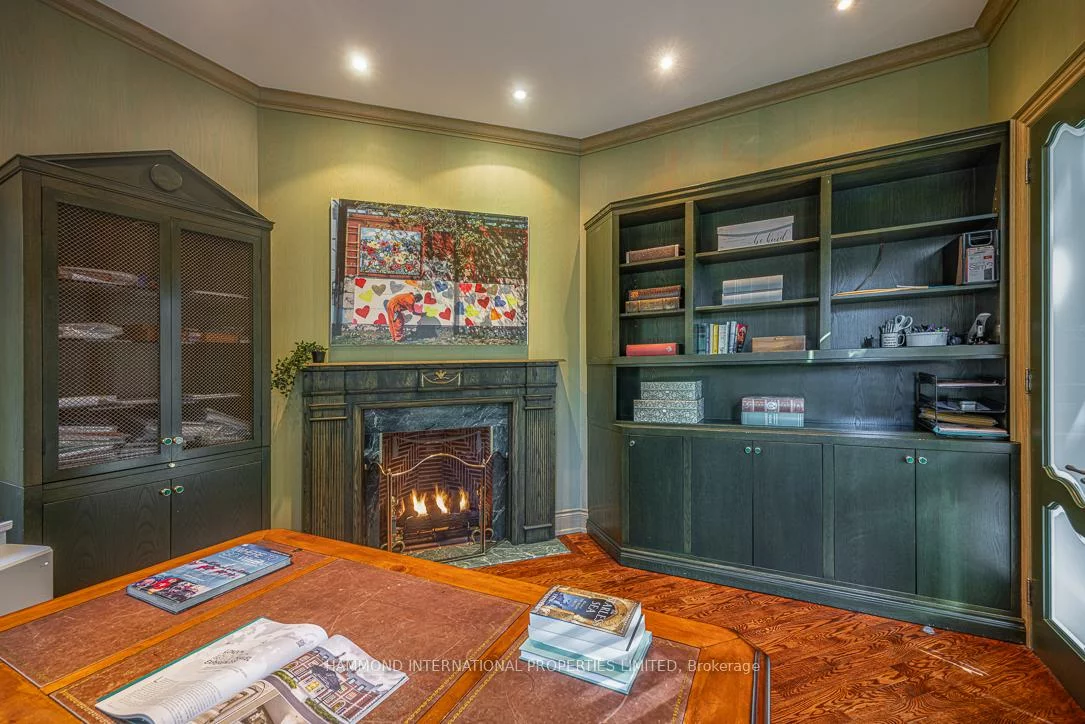 48, Old Park, Bayview Hill, Richmond Hill