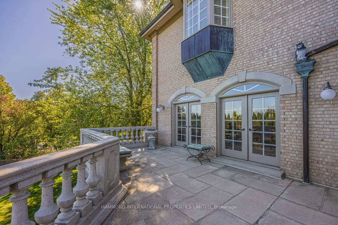 48, Old Park, Bayview Hill, Richmond Hill