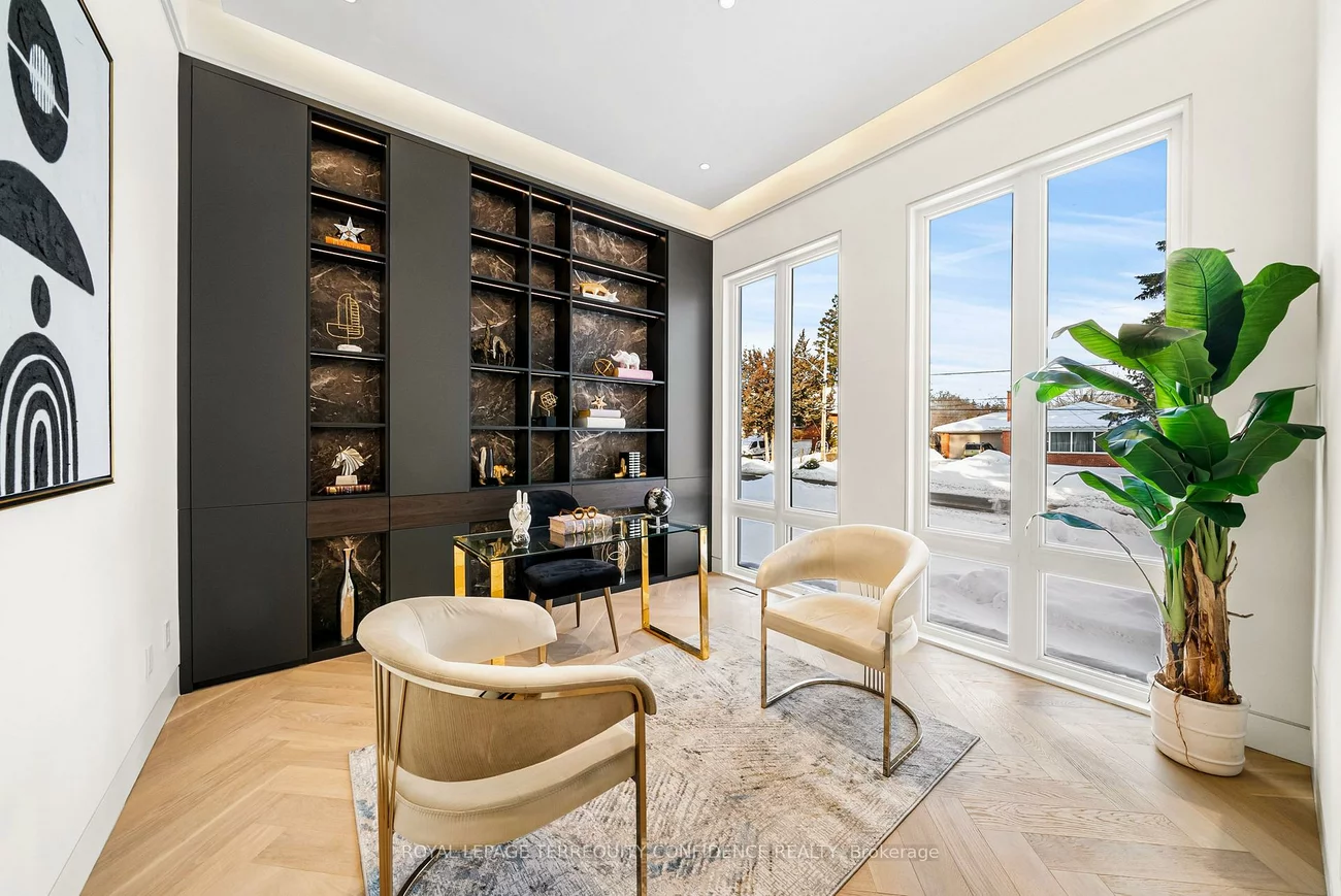 281, Kerrybrook, Mill Pond, Richmond Hill