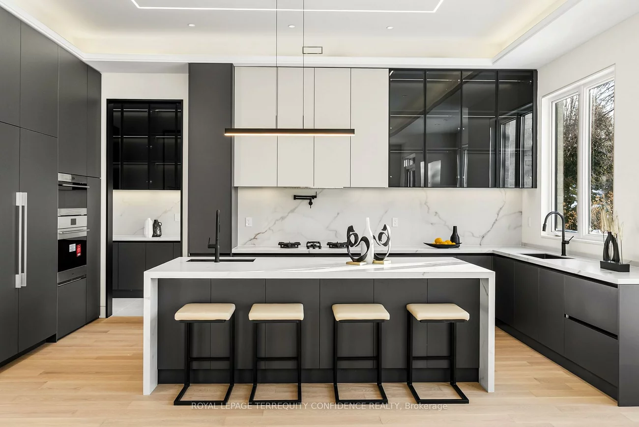 281, Kerrybrook, Mill Pond, Richmond Hill