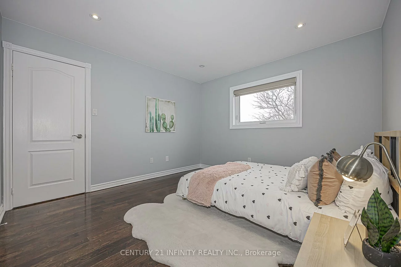 150, Strathearn, Bayview Hill, Richmond Hill