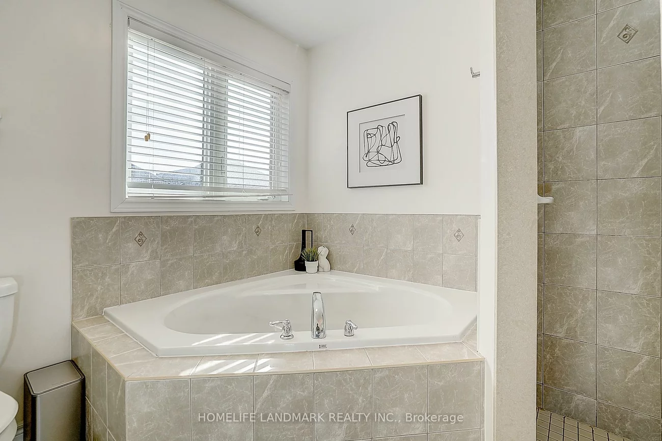 11, Chao, Oak Ridges, Richmond Hill