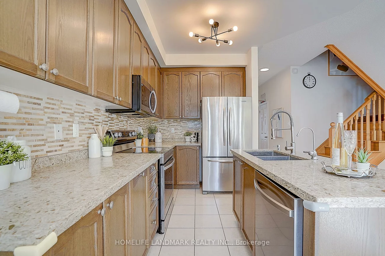 11, Chao, Oak Ridges, Richmond Hill