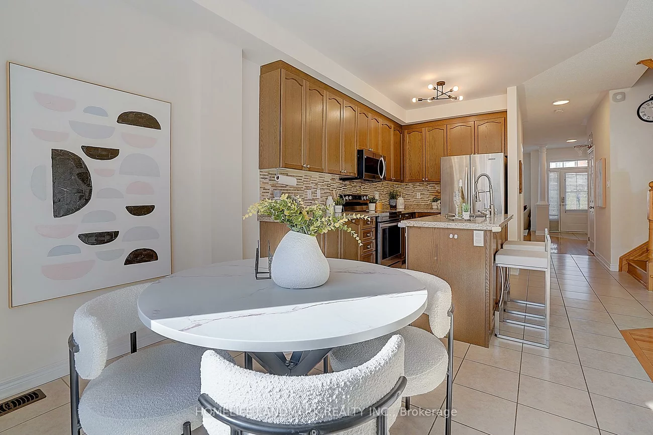 11, Chao, Oak Ridges, Richmond Hill