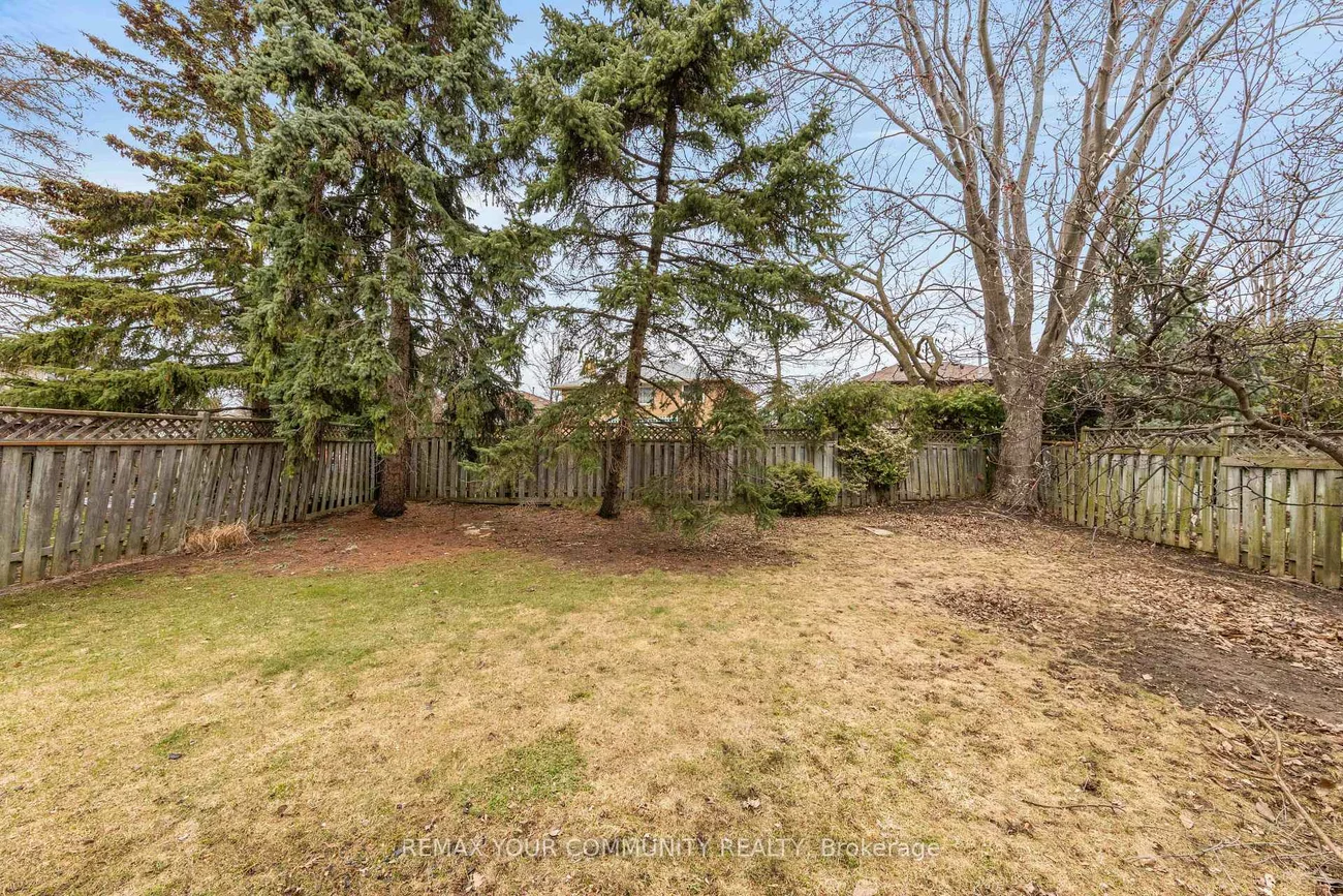 42, Houseman, North Richvale, Richmond Hill