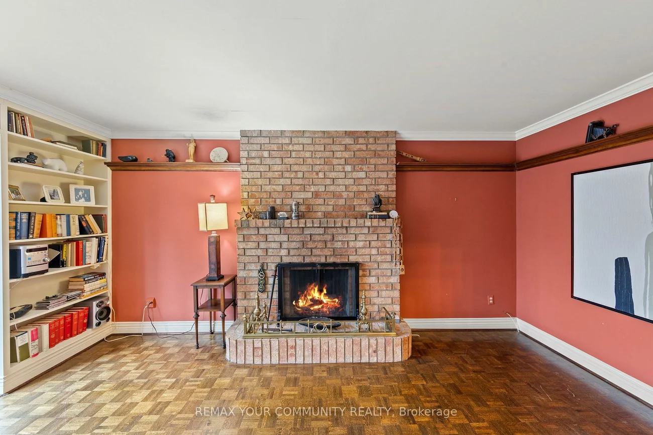 42, Houseman, North Richvale, Richmond Hill