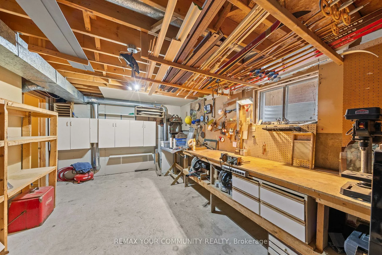 42, Houseman, North Richvale, Richmond Hill