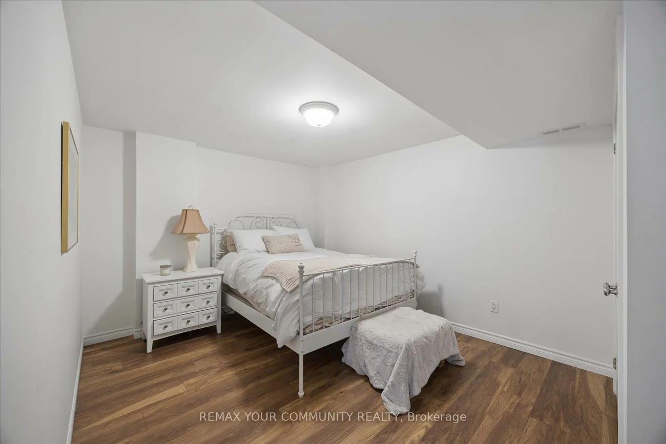 4, Marinucci, Mill Pond, Richmond Hill