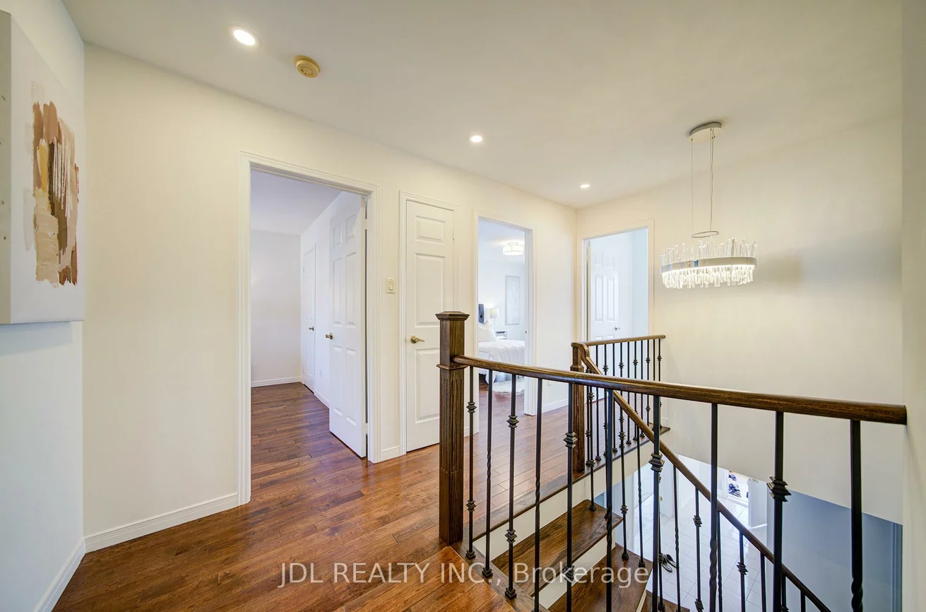 50, Summitcrest, Devonsleigh, Richmond Hill