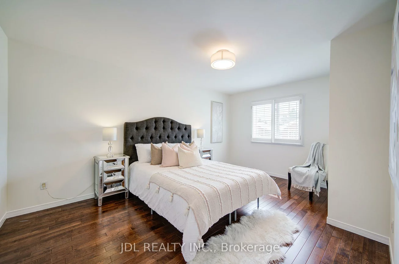 50, Summitcrest, Devonsleigh, Richmond Hill