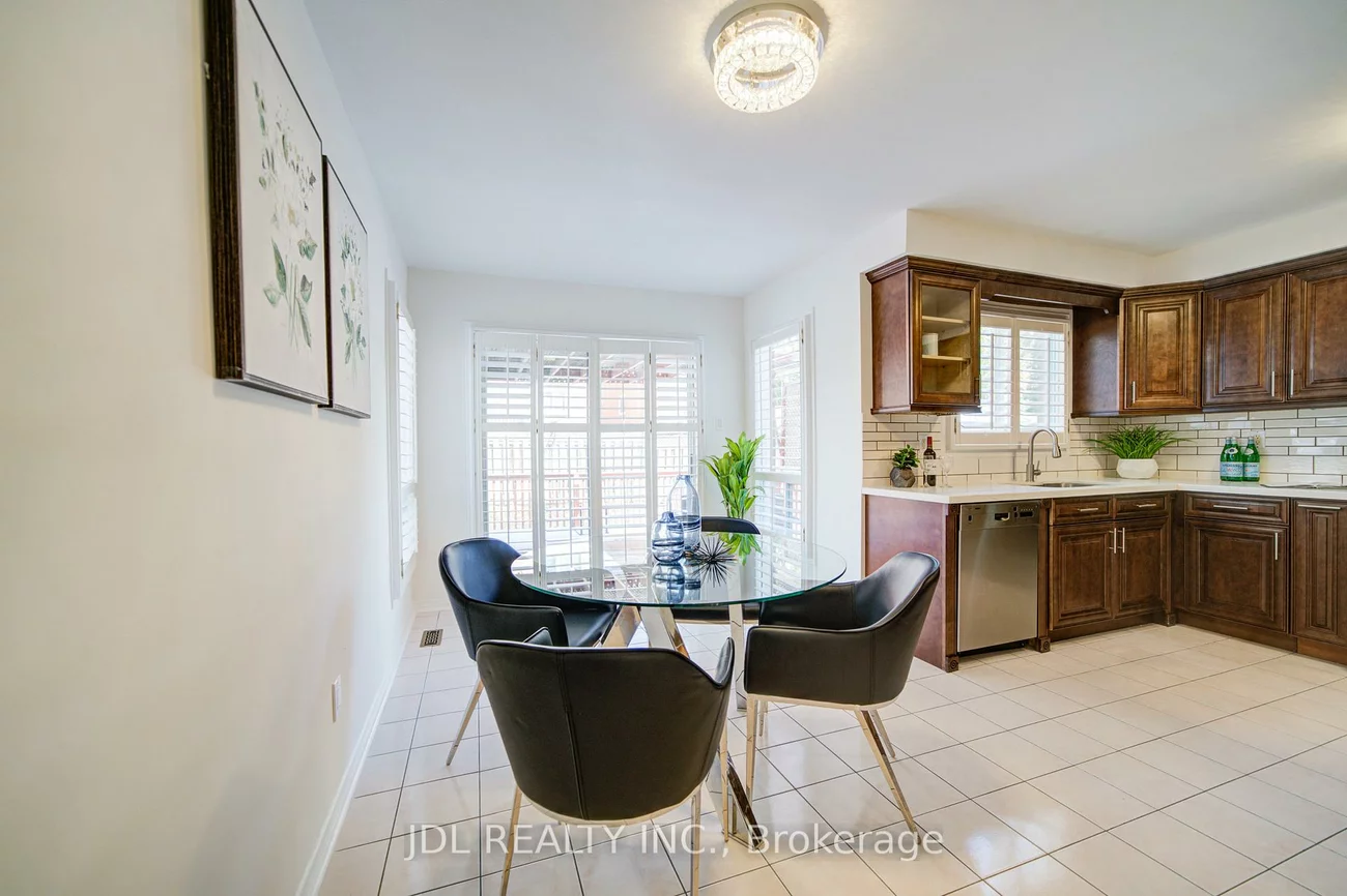 50, Summitcrest, Devonsleigh, Richmond Hill