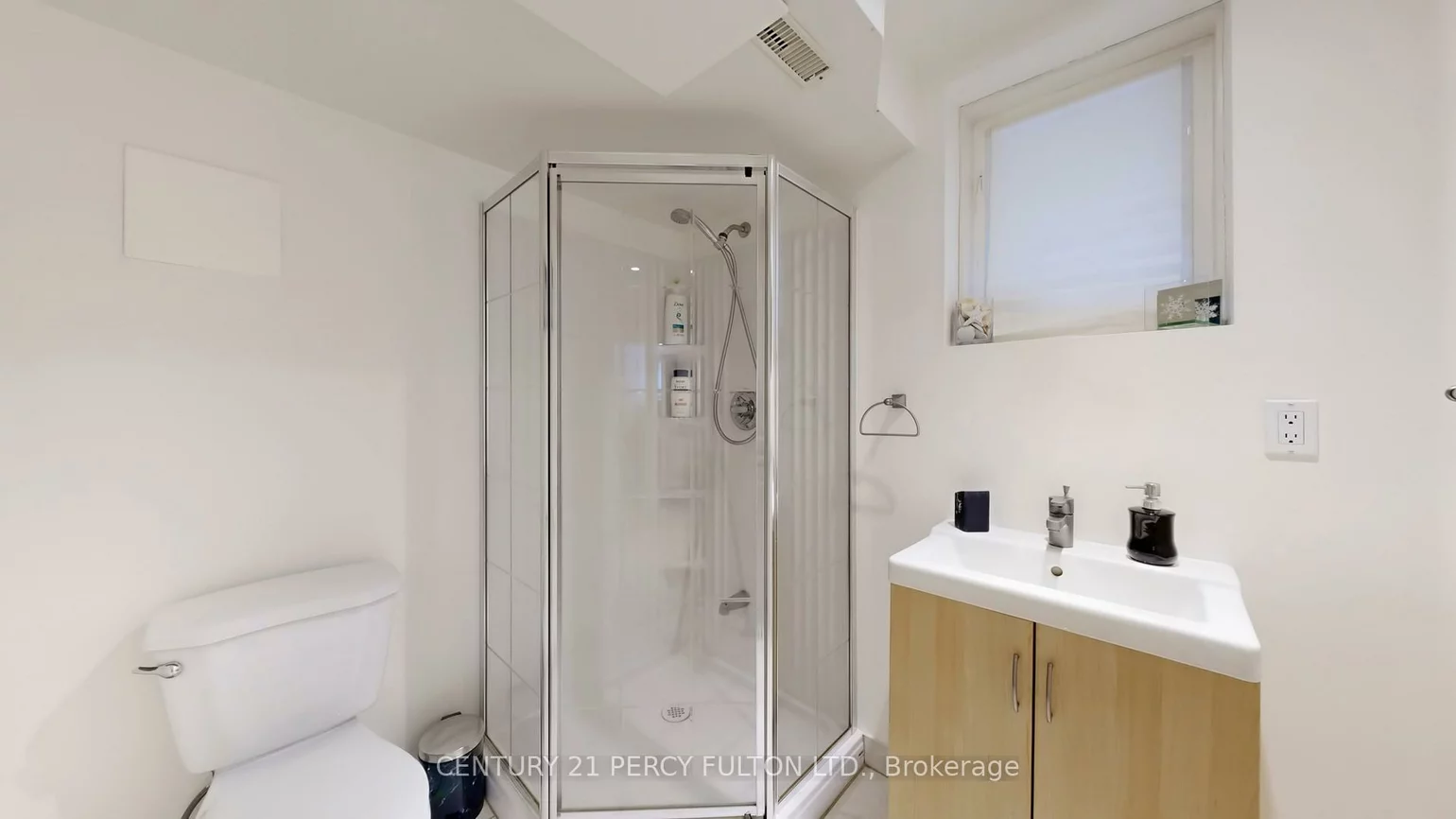 145, Silver Maple, Jefferson, Richmond Hill