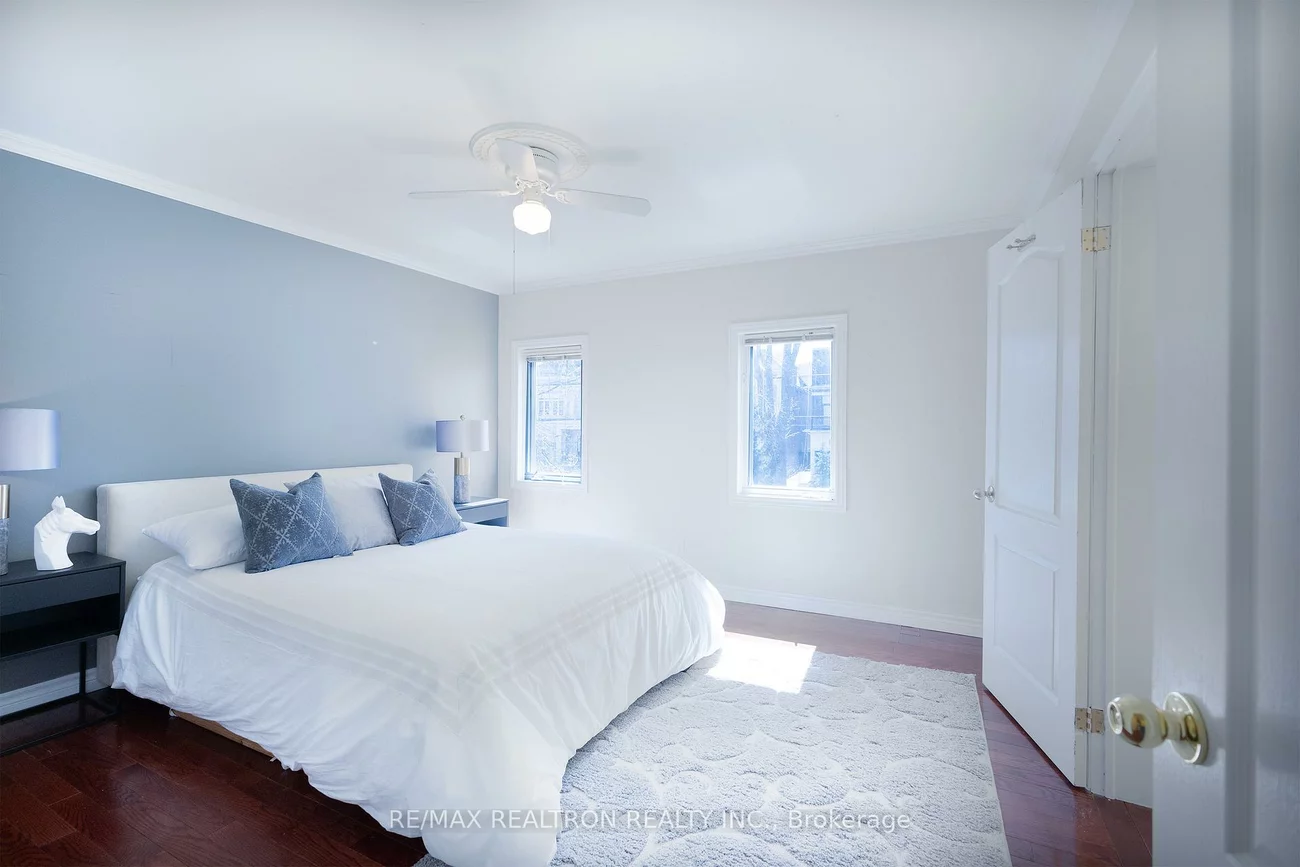 142, Hillsview, Observatory, Richmond Hill