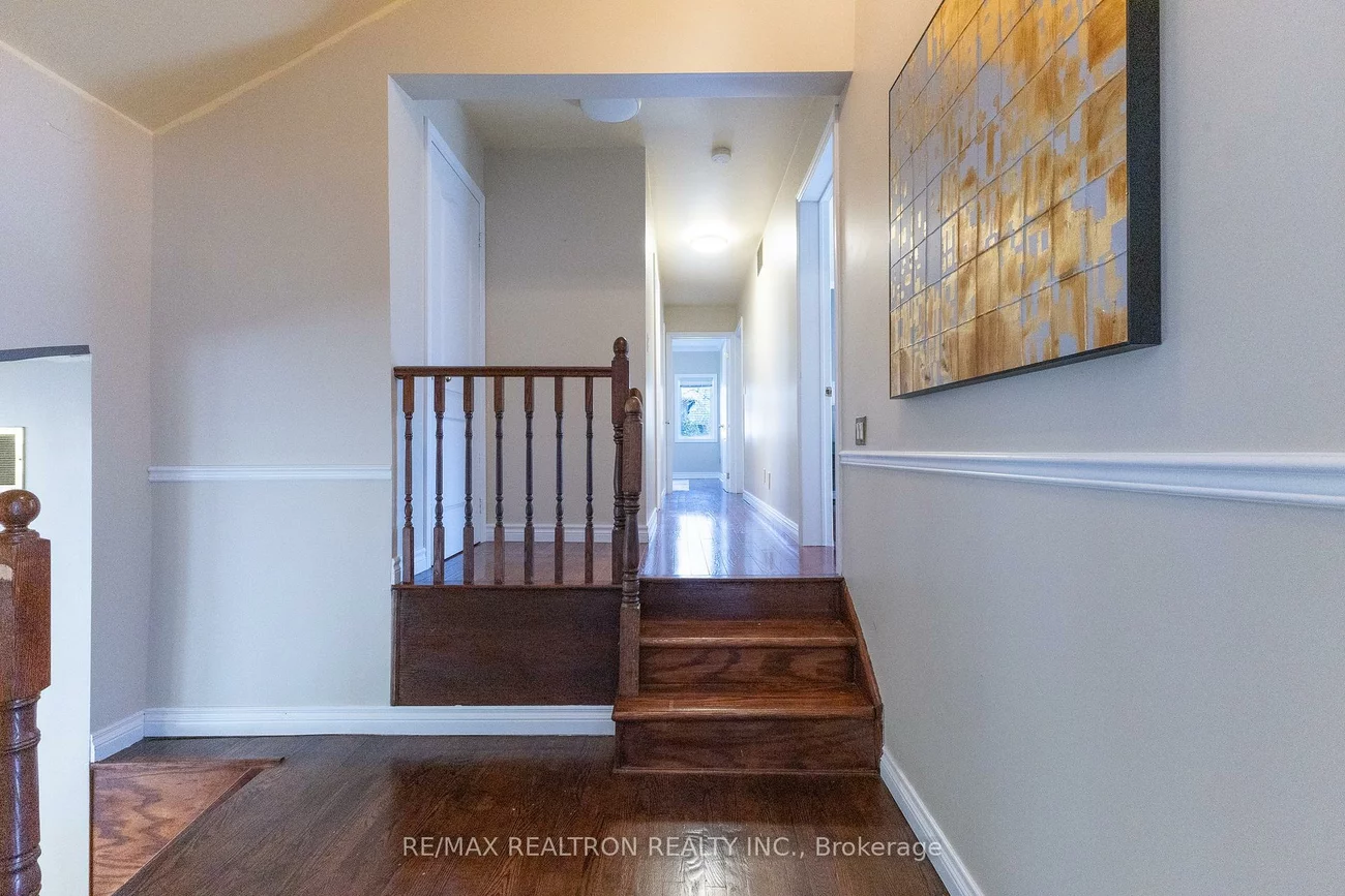 142, Hillsview, Observatory, Richmond Hill