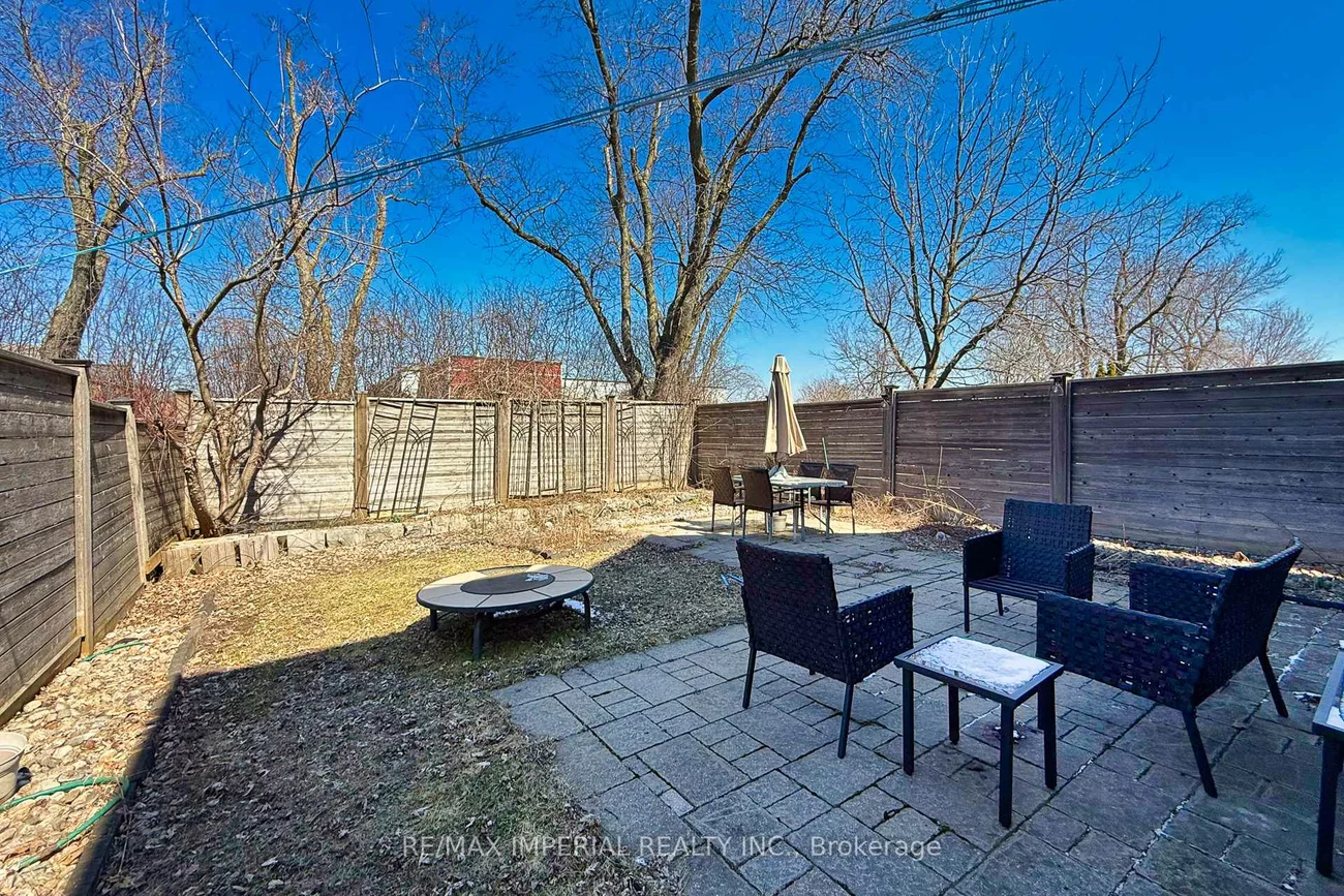 201, shirrick, Jefferson, Richmond Hill