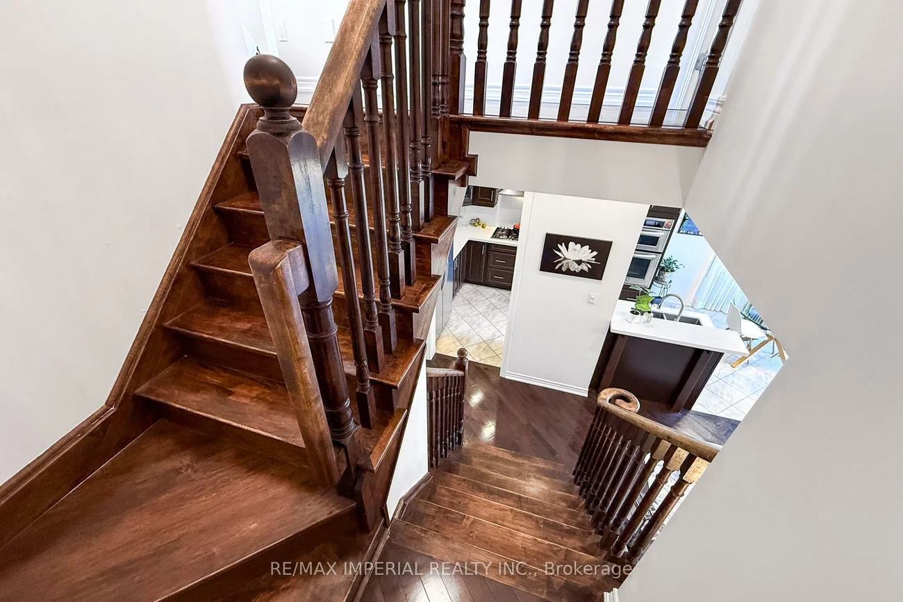 201, shirrick, Jefferson, Richmond Hill
