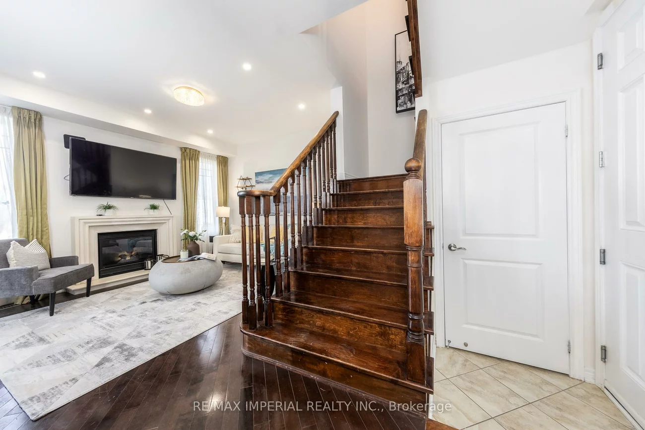 201, shirrick, Jefferson, Richmond Hill