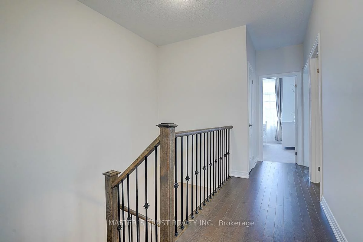 242, Paradelle, Oak Ridges Lake Wilcox, Richmond Hill