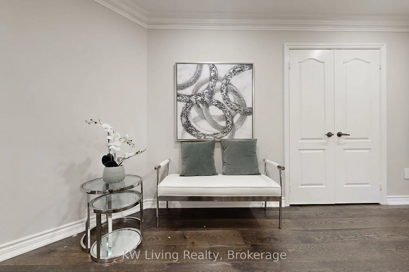 7, Kingmount, Bayview Hill, Richmond Hill