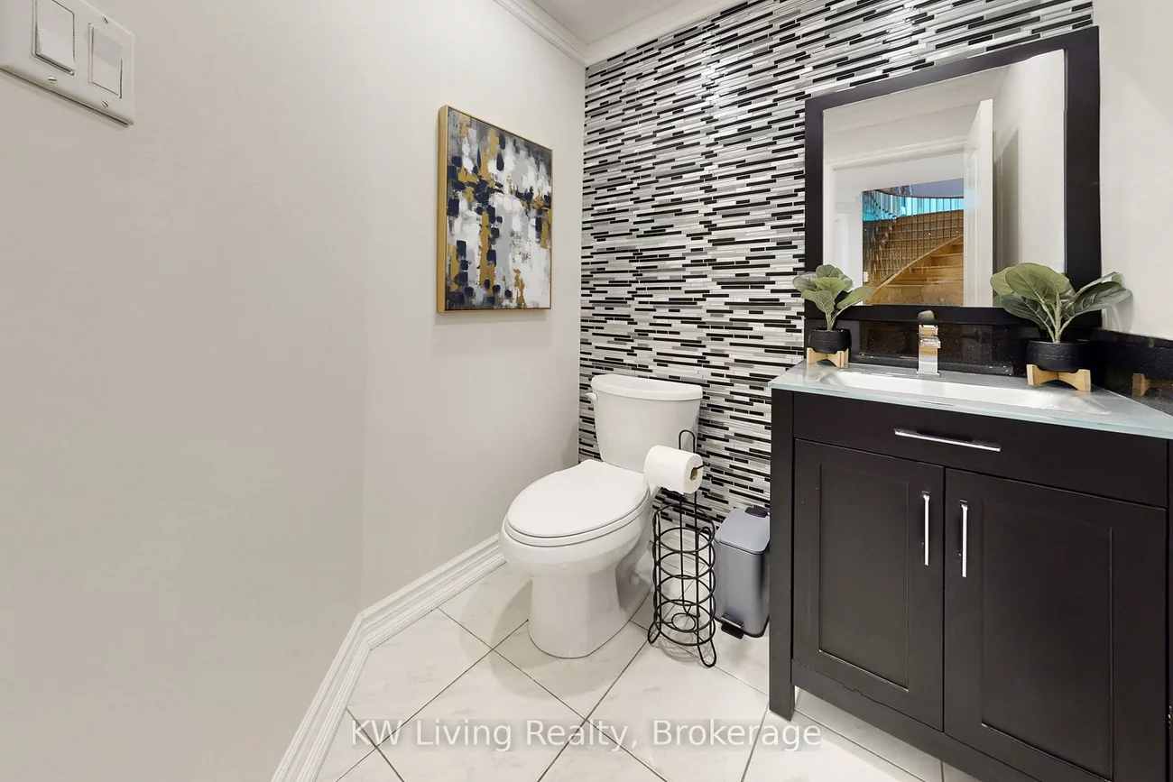 7, Kingmount, Bayview Hill, Richmond Hill