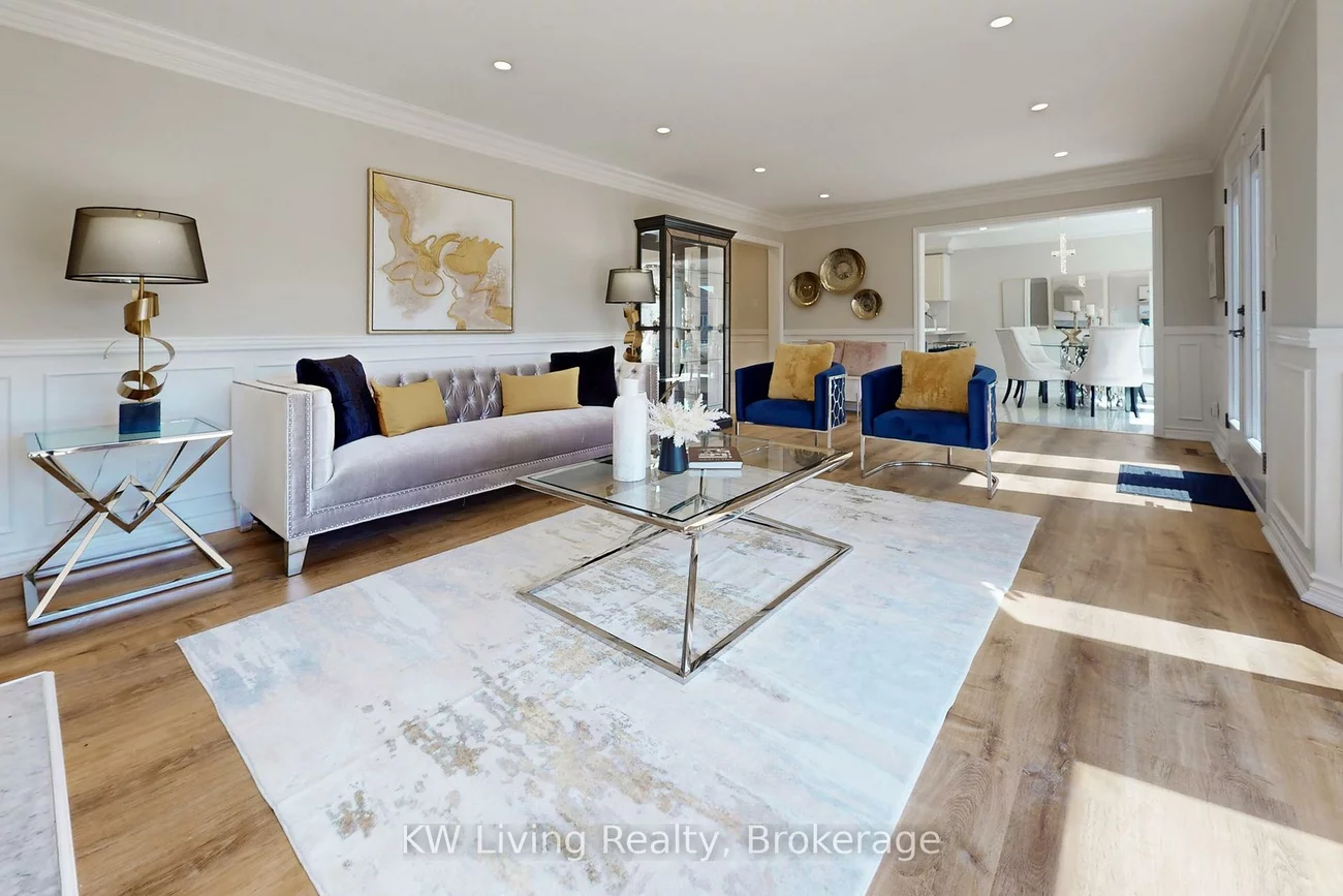 7, Kingmount, Bayview Hill, Richmond Hill