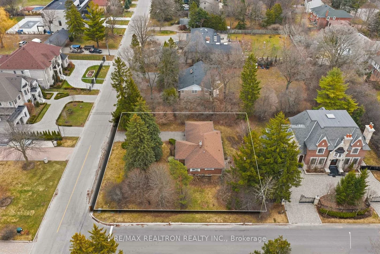 17, Denham, South Richvale, Richmond Hill