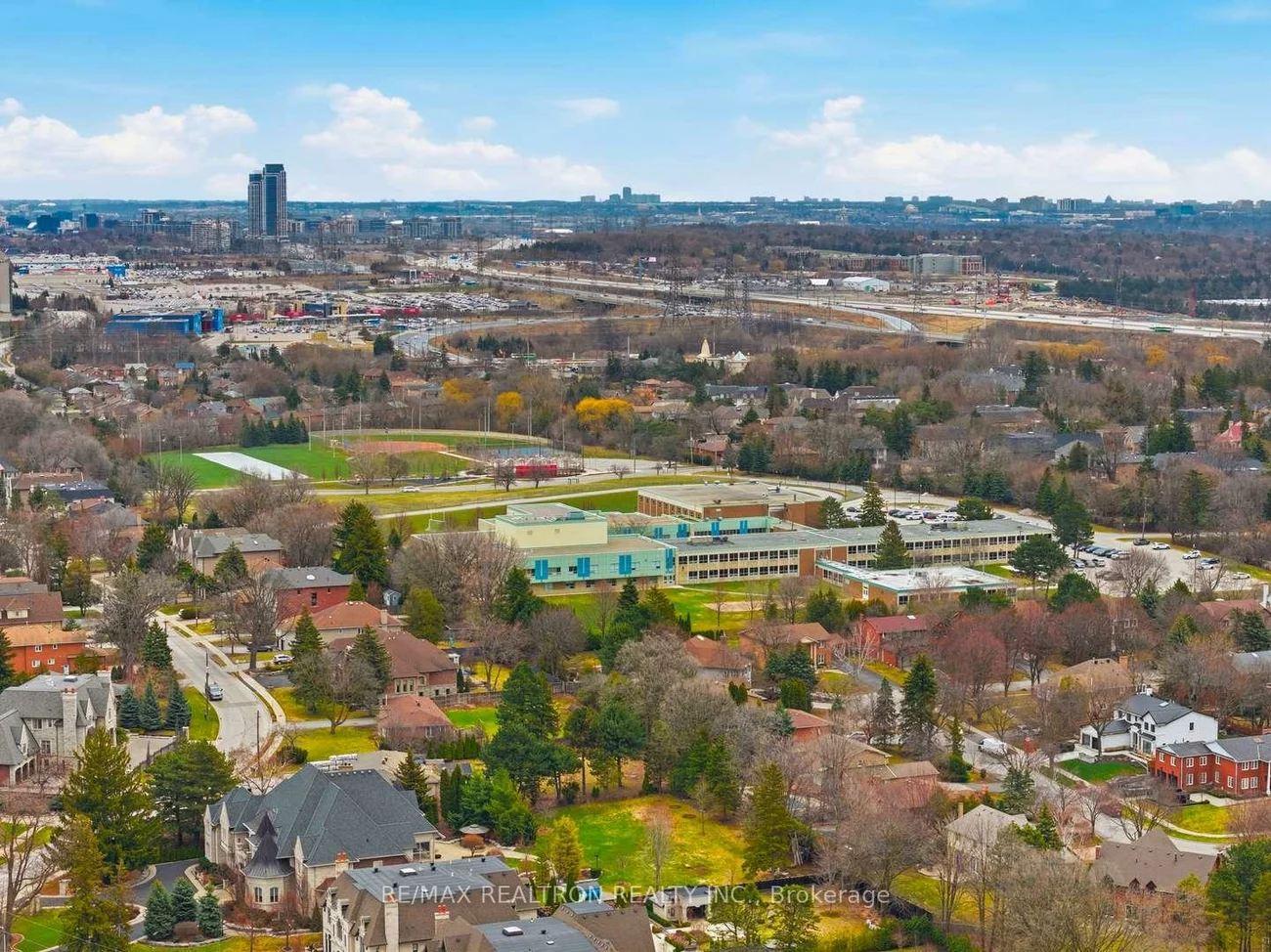 17, Denham, South Richvale, Richmond Hill