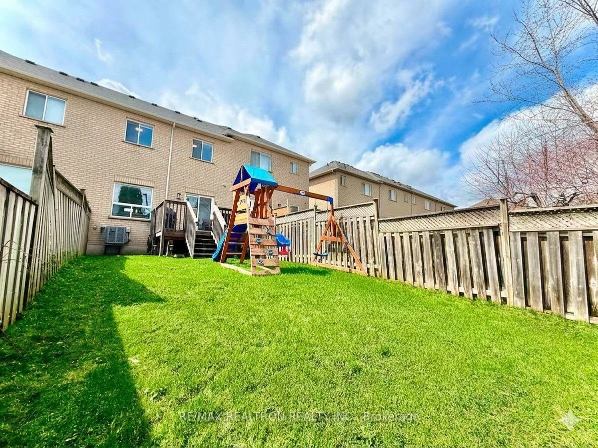 7, Abitibi, Westbrook, Richmond Hill