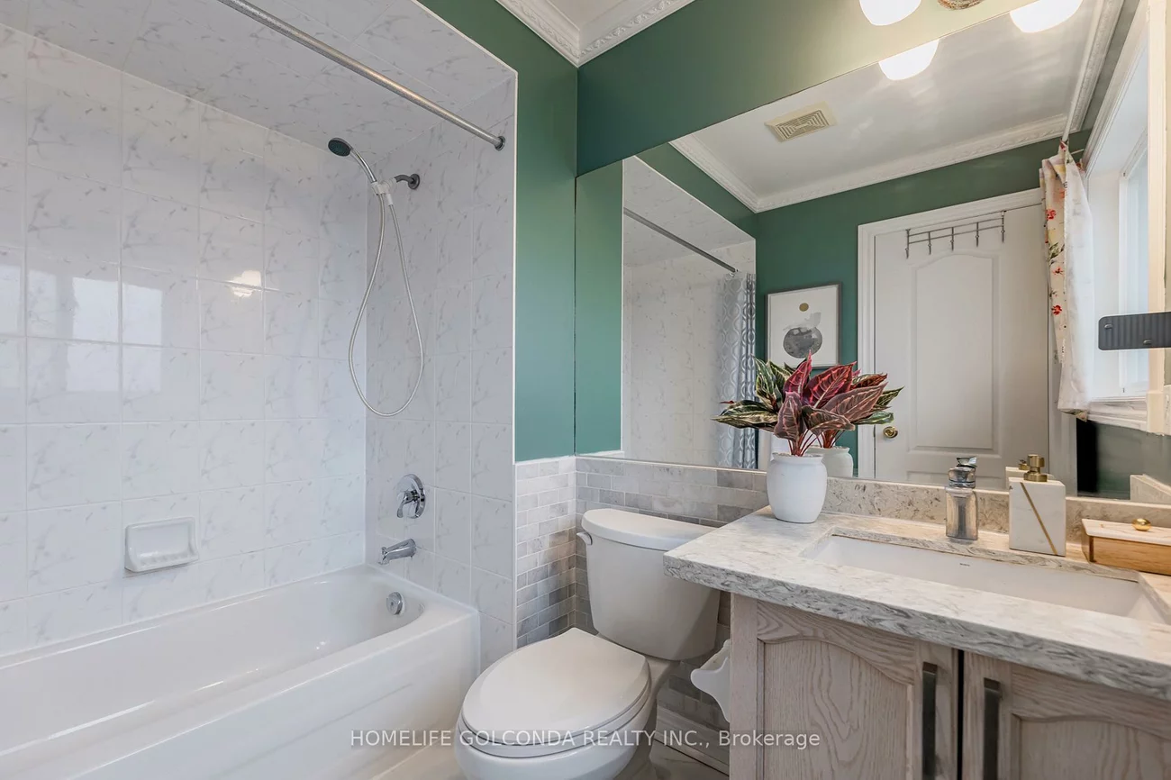 15, Amulet, Rouge Woods, Richmond Hill