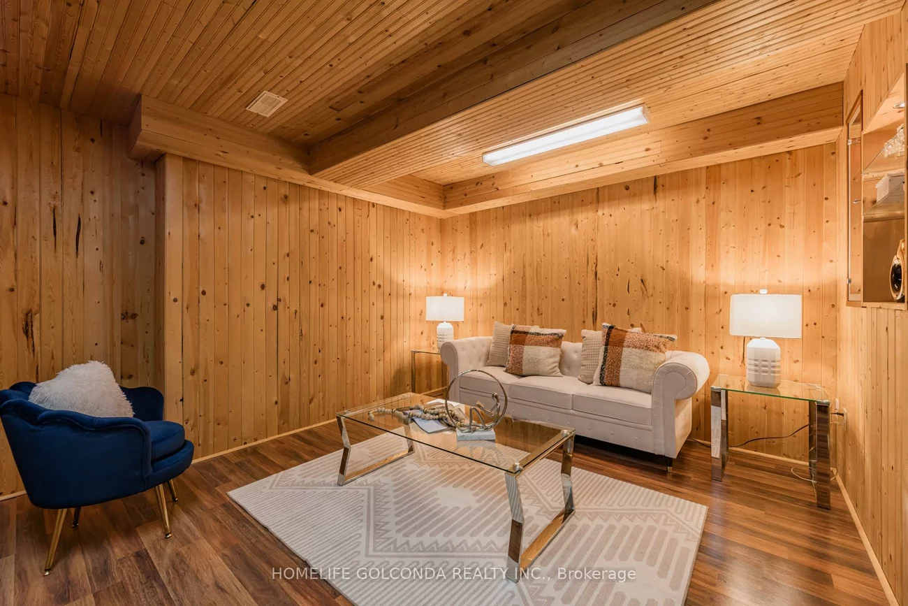 15, Amulet, Rouge Woods, Richmond Hill