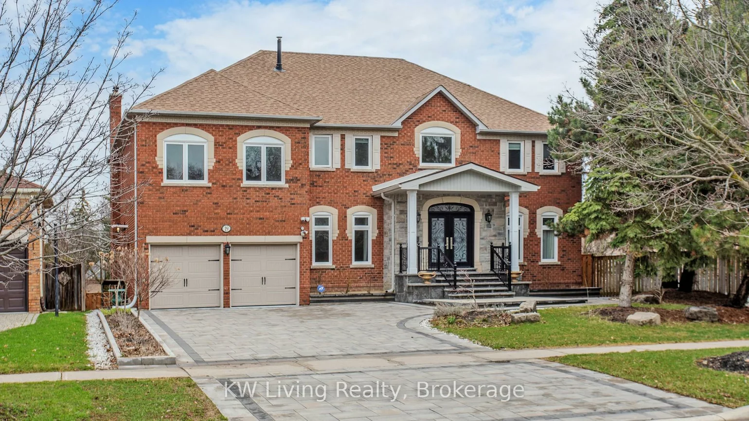 19, Spadina, Bayview Hill, Richmond Hill