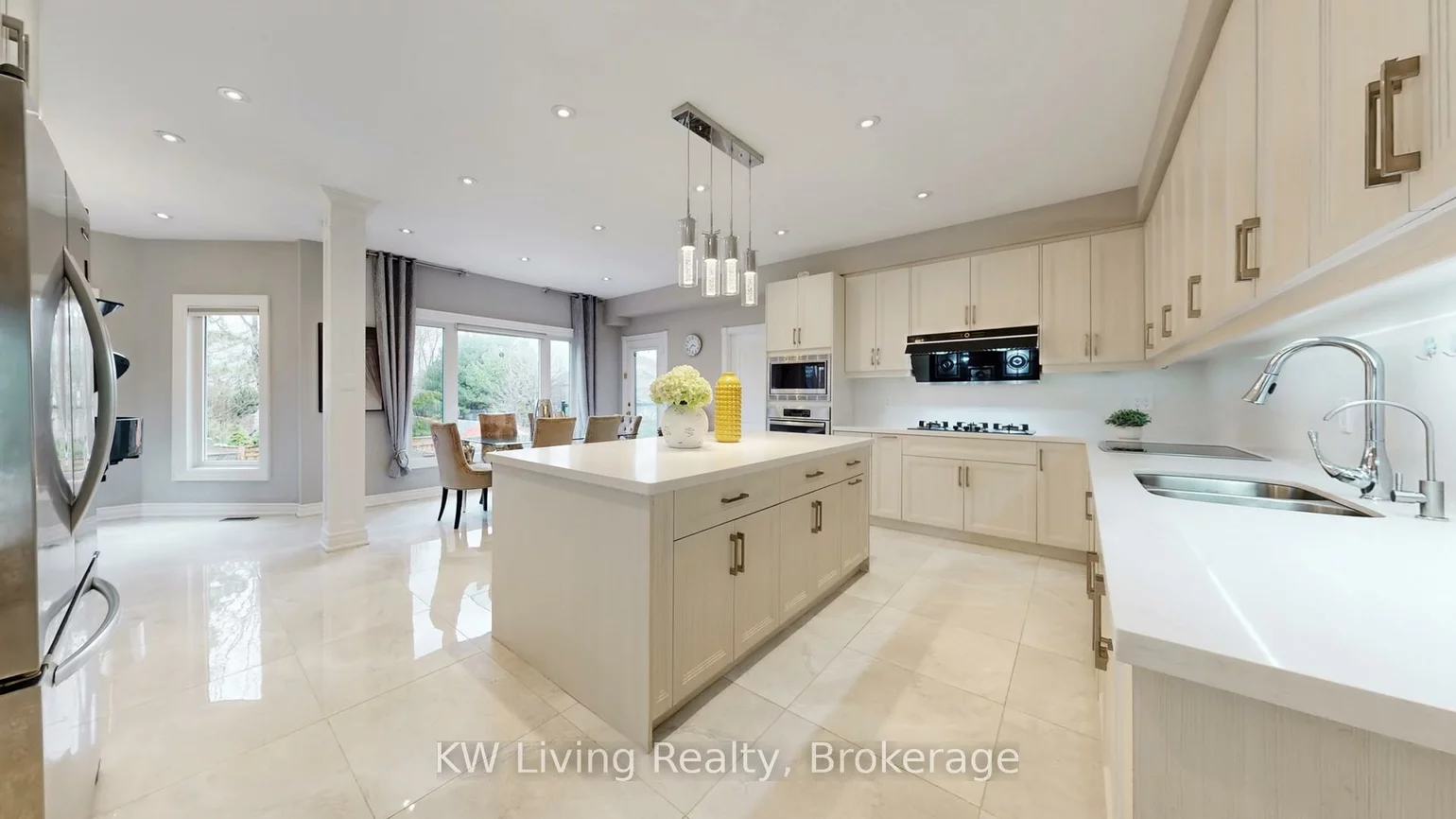 19, Spadina, Bayview Hill, Richmond Hill