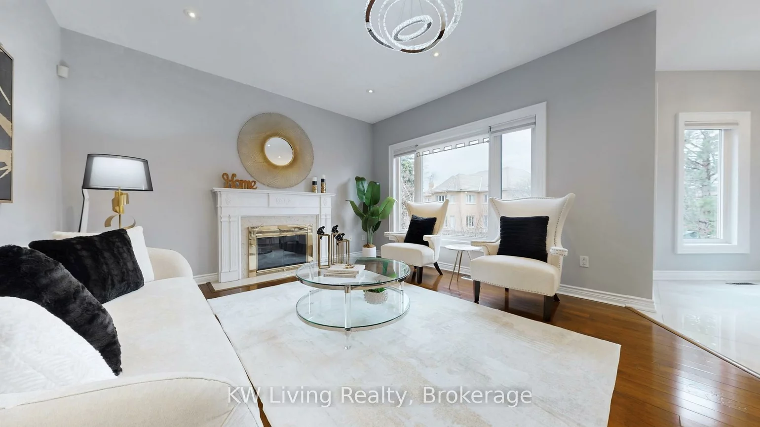19, Spadina, Bayview Hill, Richmond Hill