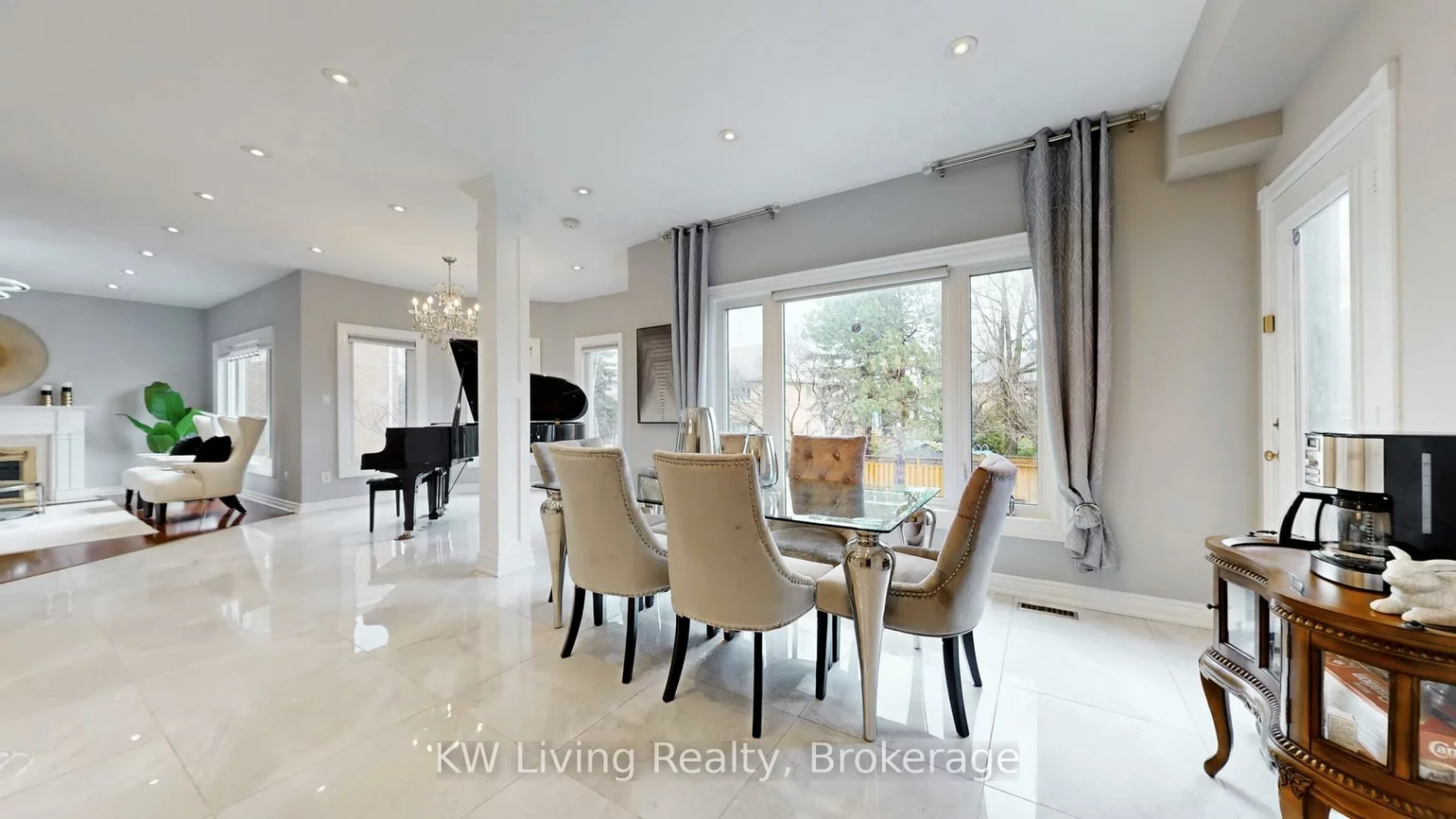 19, Spadina, Bayview Hill, Richmond Hill