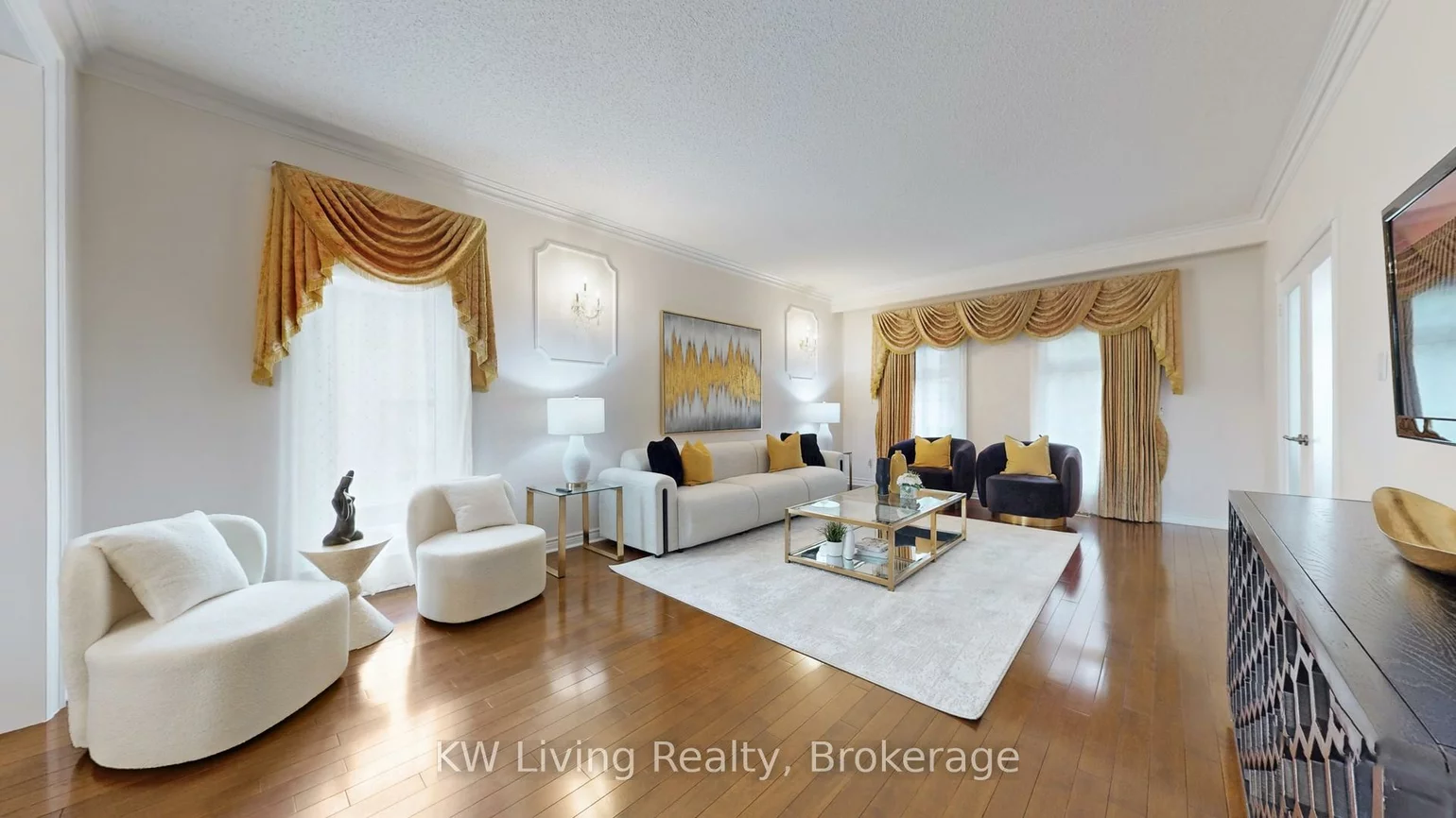 19, Spadina, Bayview Hill, Richmond Hill