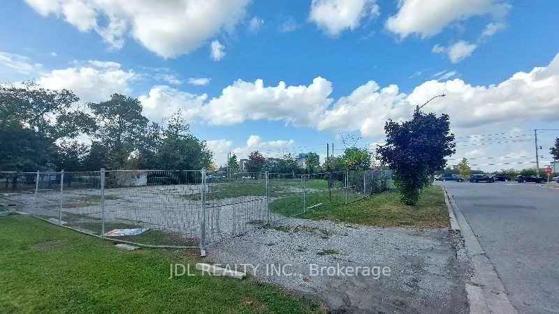 1061, Elgin Mills, Rouge Woods, Richmond Hill