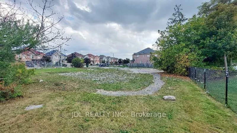 1061, Elgin Mills, Rouge Woods, Richmond Hill