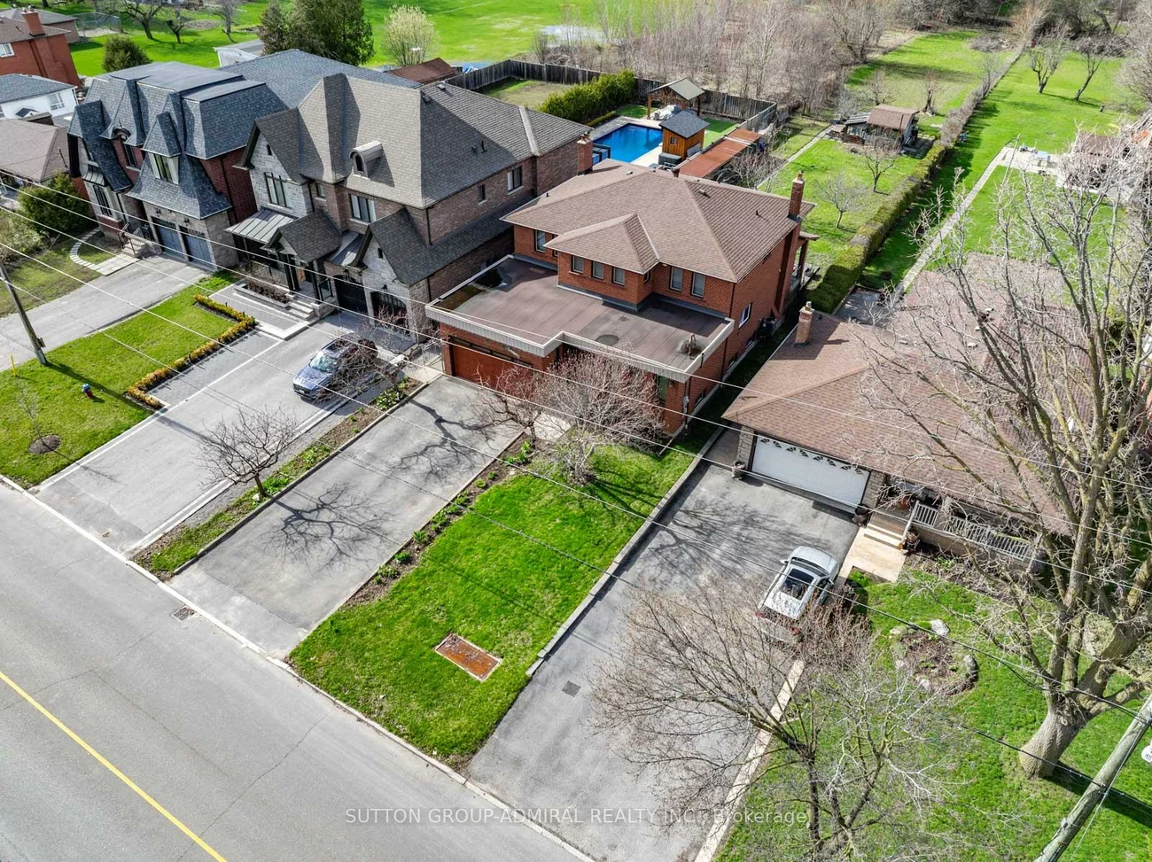 48, Weldrick, North Richvale, Richmond Hill