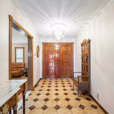 48, Weldrick, North Richvale, Richmond Hill