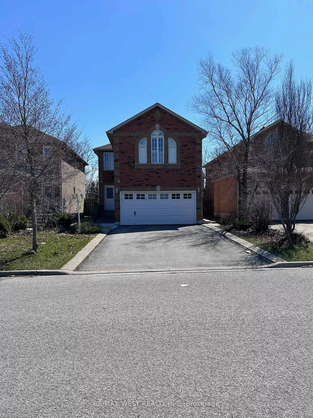 3, Amaryllis, Oak Ridges, Richmond Hill