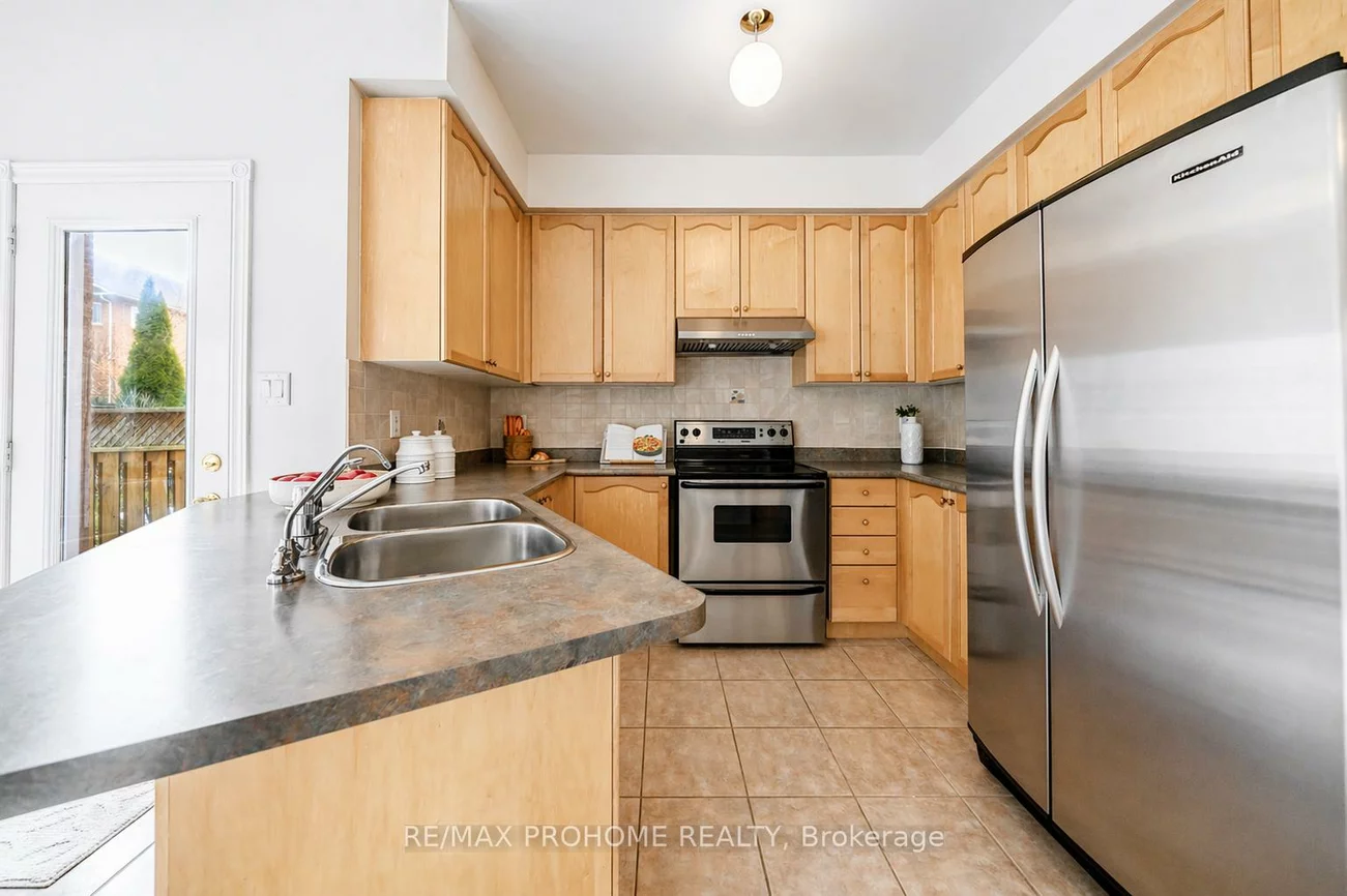 34, Inverhuron, Oak Ridges Lake Wilcox, Richmond Hill