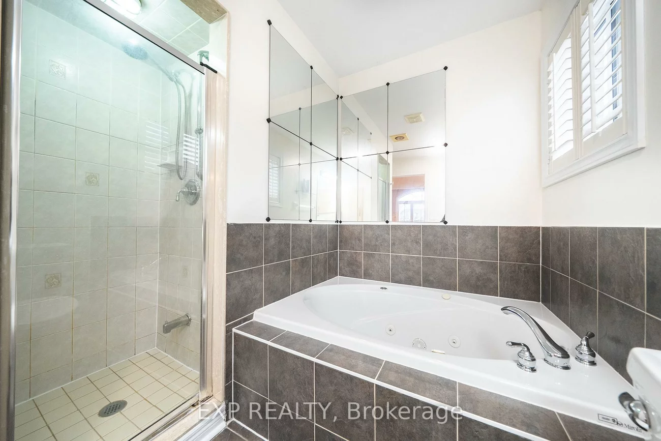 148, Devonsleigh, Devonsleigh, Richmond Hill