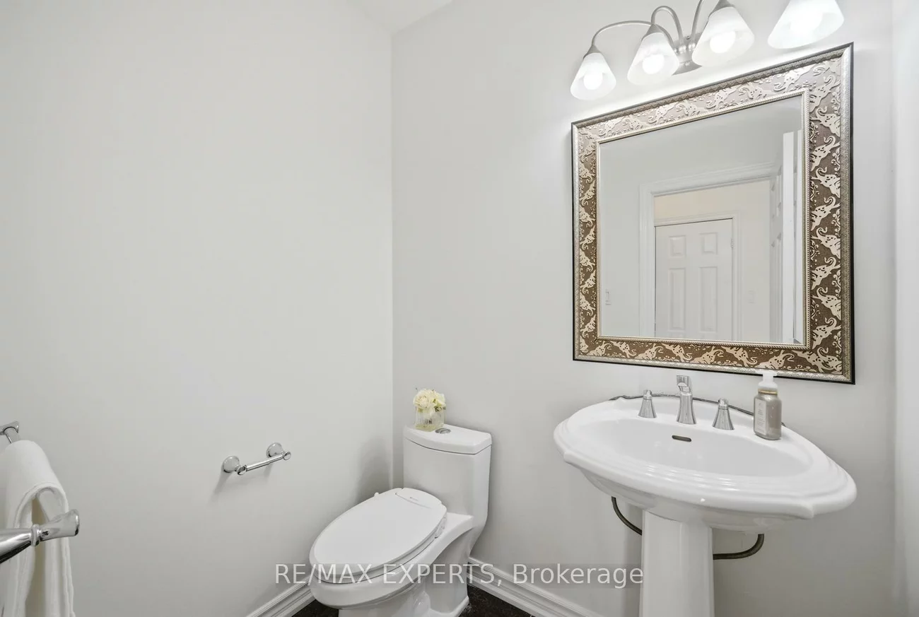 11, Horizon, Doncrest, Richmond Hill