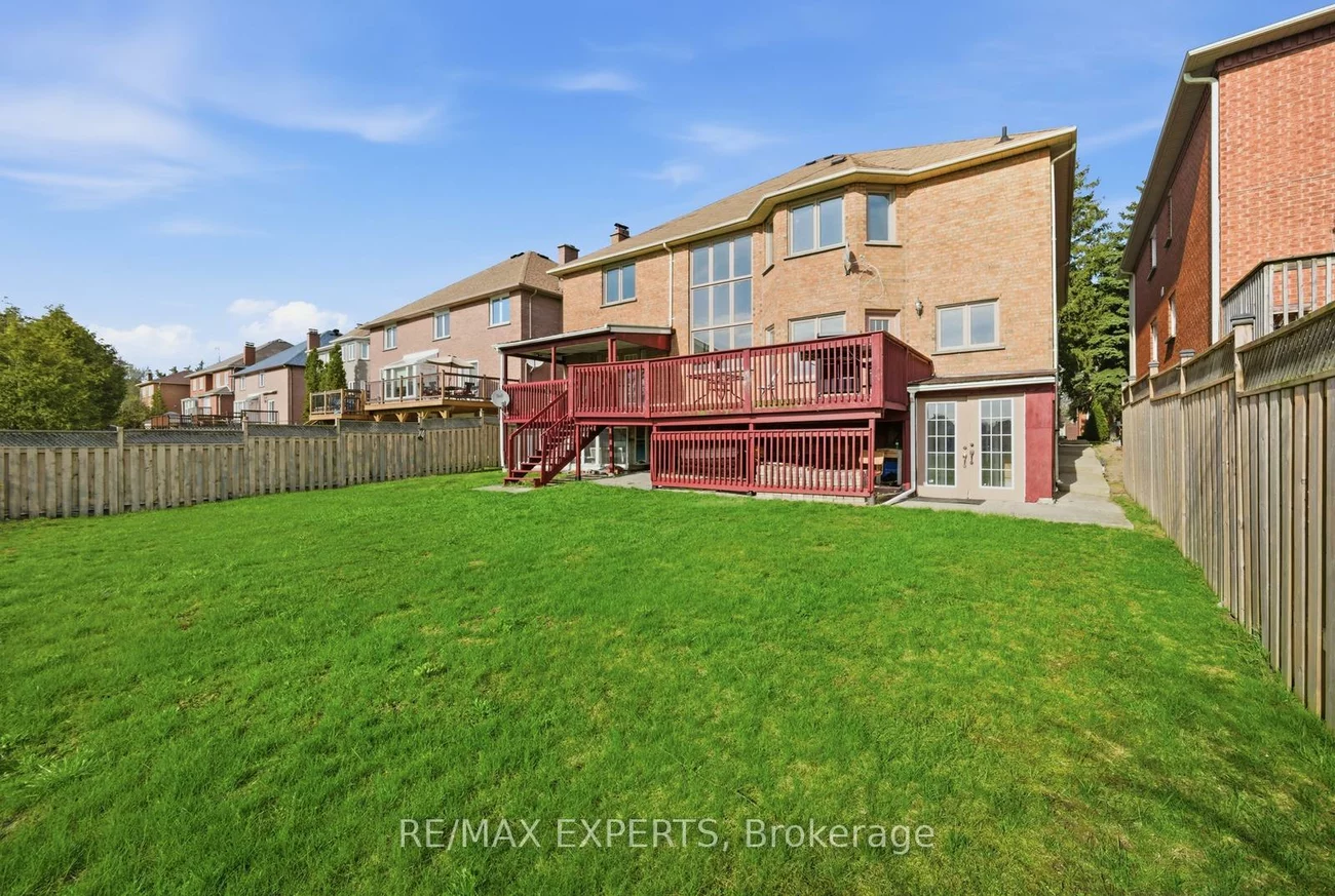 11, Horizon, Doncrest, Richmond Hill