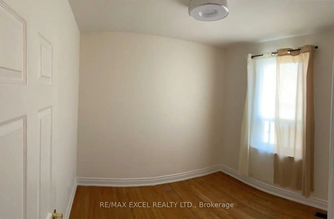 411, Marybay, Crosby, Richmond Hill