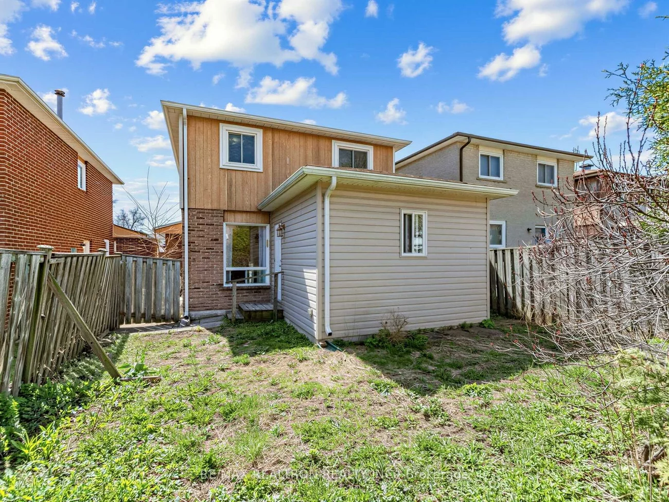 38, Gray, North Richvale, Richmond Hill