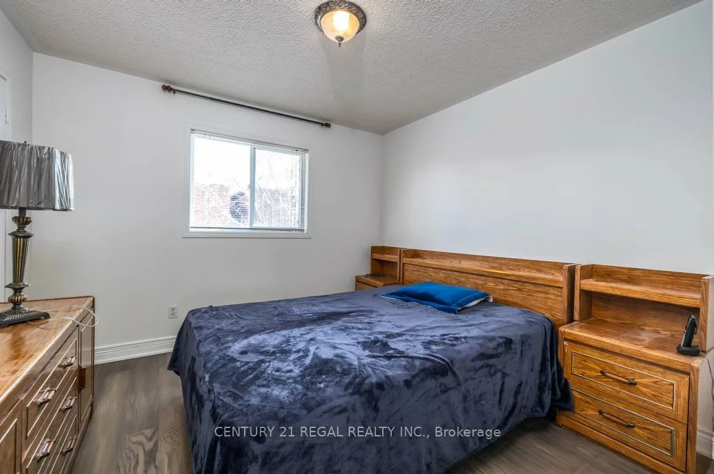 43, Waterton, Langstaff, Richmond Hill